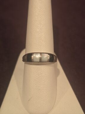 Sterling Jet/Onyx And Mother Of Pearl Ring Size 8 By ABN